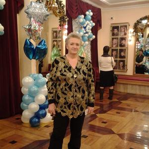 Людмила, 66 лет, Волжский