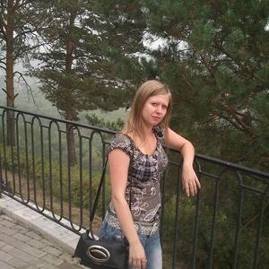 Девушки в Новокузнецке: Tasha, 38 - ищет парня из Новокузнецка