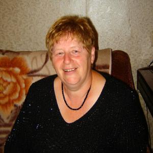 Людмила, 65 лет, Кострома