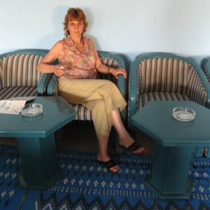 Екатерина, 62 года, Москва