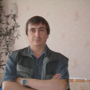 Валентин, 55 лет, Барнаул
