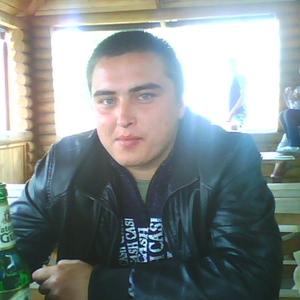 Олег, 32 года, Калининград