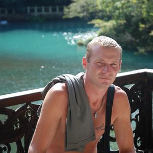Олег, 48 лет, Луховицы