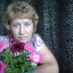 Девушки в Батайске: Галина Гриднева, 71 - ищет парня из Батайска