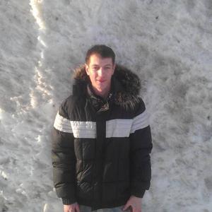 Парни в Ленске (Саха (Якутия)): Пользователь, 39 - ищет девушку из Ленска (Саха (Якутия))