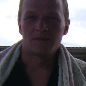Александр, 46 лет, Чайковский