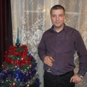 Андрей, 46 лет, Мирный