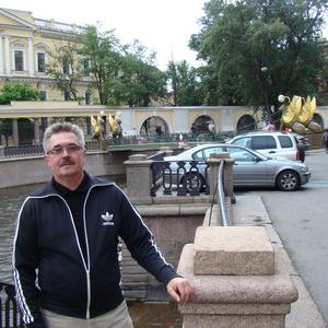Евгений, 64 года, Киров