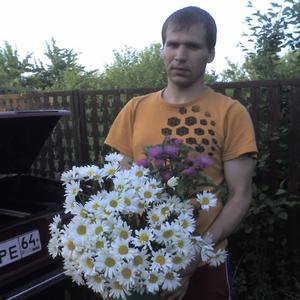 иван, 41 год, Балашов