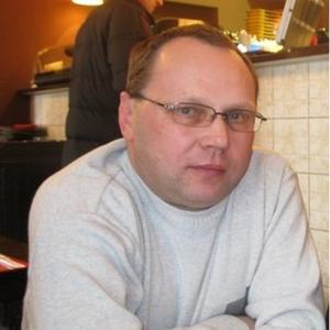 Вячеслав, 61 год, Кингисепп