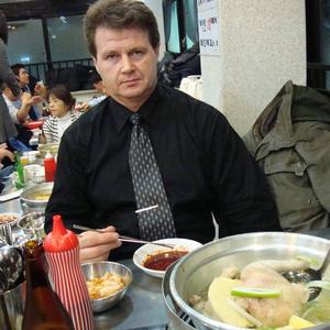 Валерий, 54 года, Красноярск