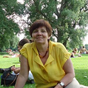 Девушки в Бийске: Ольга, 68 - ищет парня из Бийска