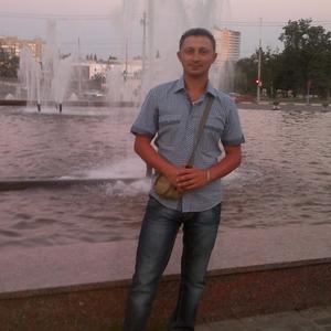Парни в Сумы (Украина): Юрий, 41 - ищет девушку из Сумы (Украина)