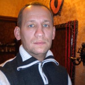Виталий, 48 лет, Балаково