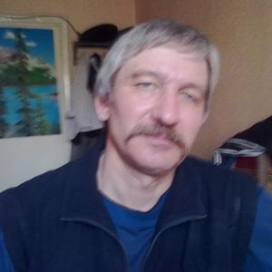 Парни в Первоуральске: Владимир, 65 - ищет девушку из Первоуральска