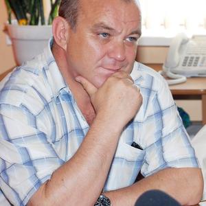 Парни в Саратове: Владимир, 59 - ищет девушку из Саратова