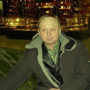 Андрей, 67 лет, Барнаул