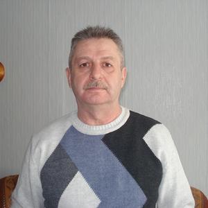 Михаил, 64 года, Лакинск