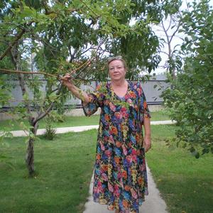Валентина, 75 лет, Астрахань