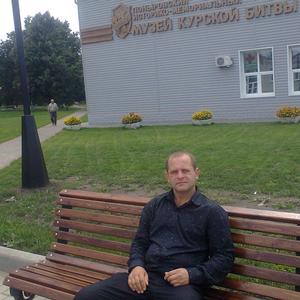 Игорь, 46 лет, Железногорск